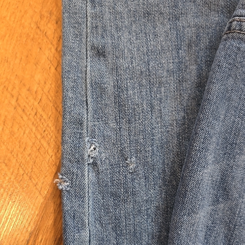Jennifer Lopez Blue Straight Leg Jeans  Classic Style 12 - Picture 4 of 4